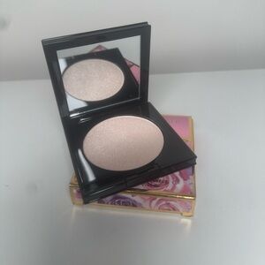 Pat McGrath Labs Skin Fetish: Divine Glow Highlighter